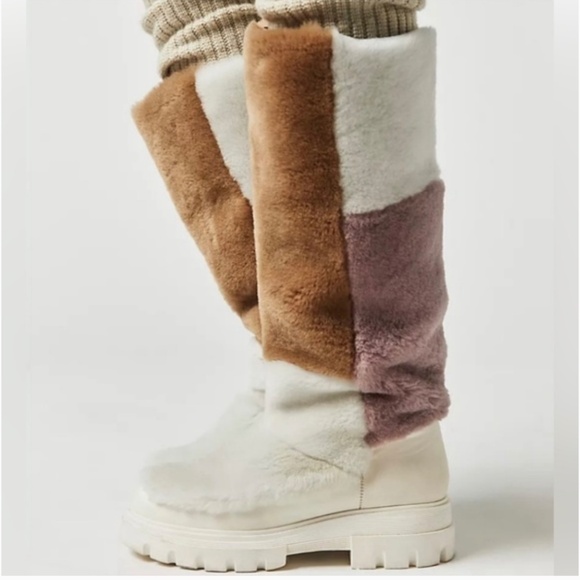 FREE PEOPLE Happy Thoughts  Color Block Shearling Boots Size 38/8 - Picture 13 of 13